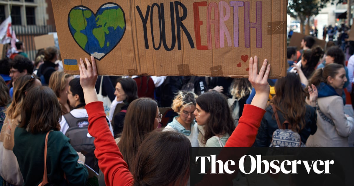 Dire warning on climate change ‘is being ignored’ amid war and economic turmoil | Intergovernmental Panel on Climate Change (IPCC) | The Guardian