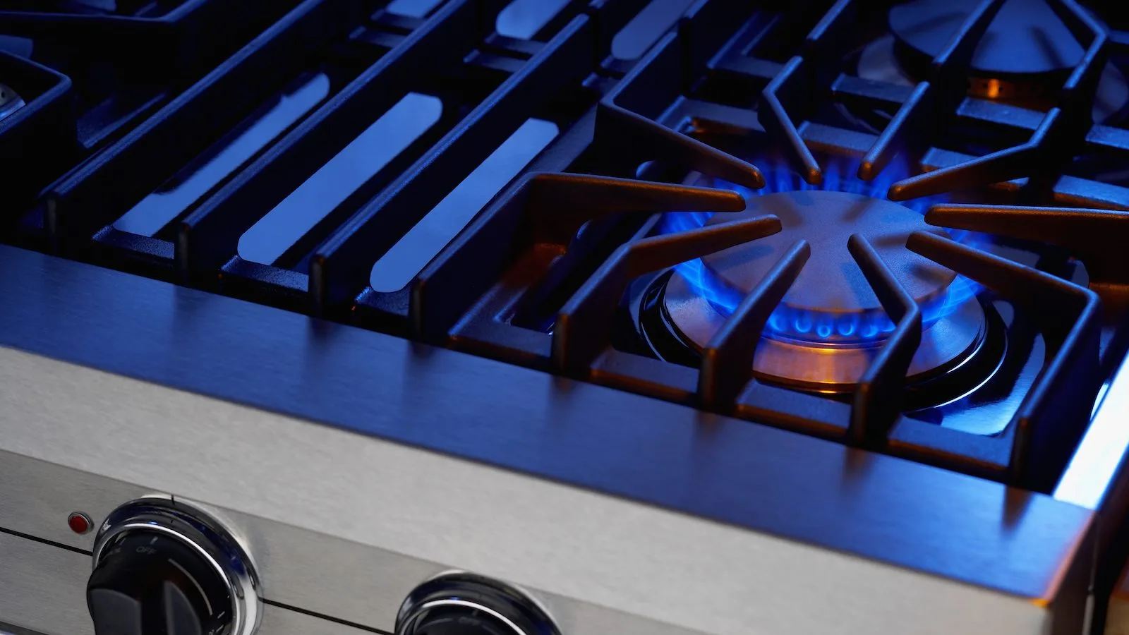 Feds Consider Ban on Gas-Powered Stoves to Address Pollution Problem
